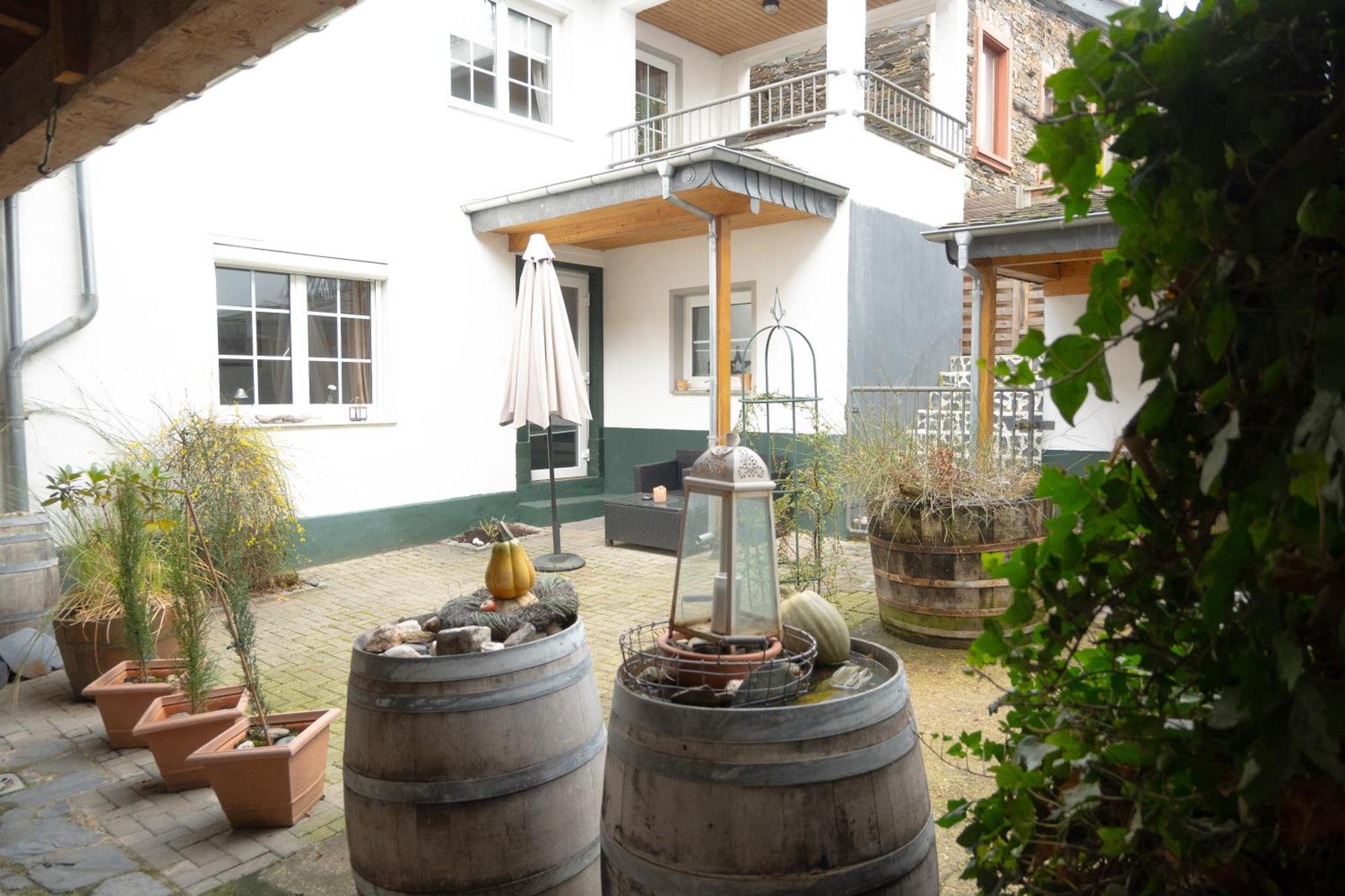 Ferienwohnung & Apartment Am Steinbrunnen Brauneberg Buitenkant foto